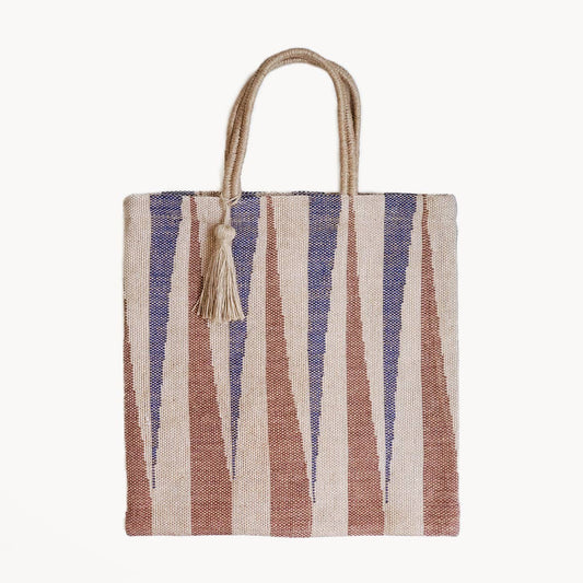 Handwoven Maja Jute Tote in Palm Desert
